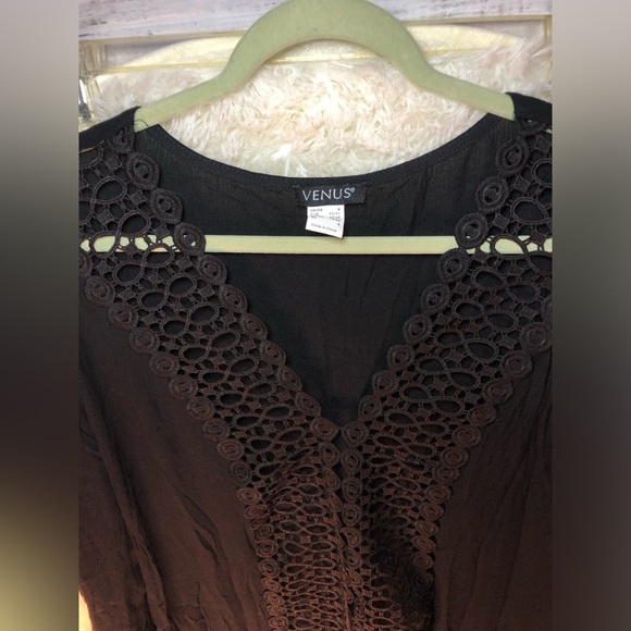 VENUS Black Swim Coverup with Elegant Design Medium NWOT - Picture 13 of 14